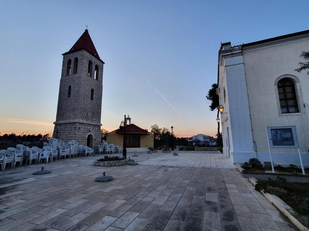Lipa Mare Vir Apartamento Exterior foto